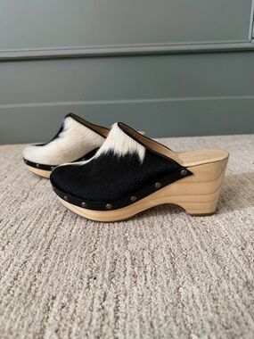 Cordani Five Worlds Genuine Cowhide handmade clogs - women’s 7